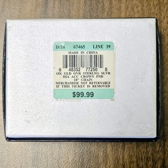 BUYER'S CHOICE!! Sterling Minimilist Dainty Necklace with Diamond Accent - Picture 10 of 10